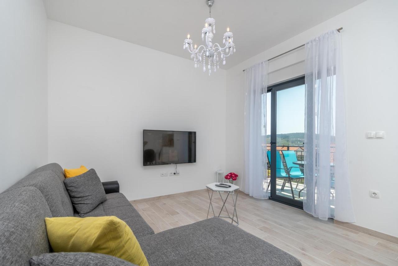 Apartman Pjer Trogir Zewnętrze zdjęcie