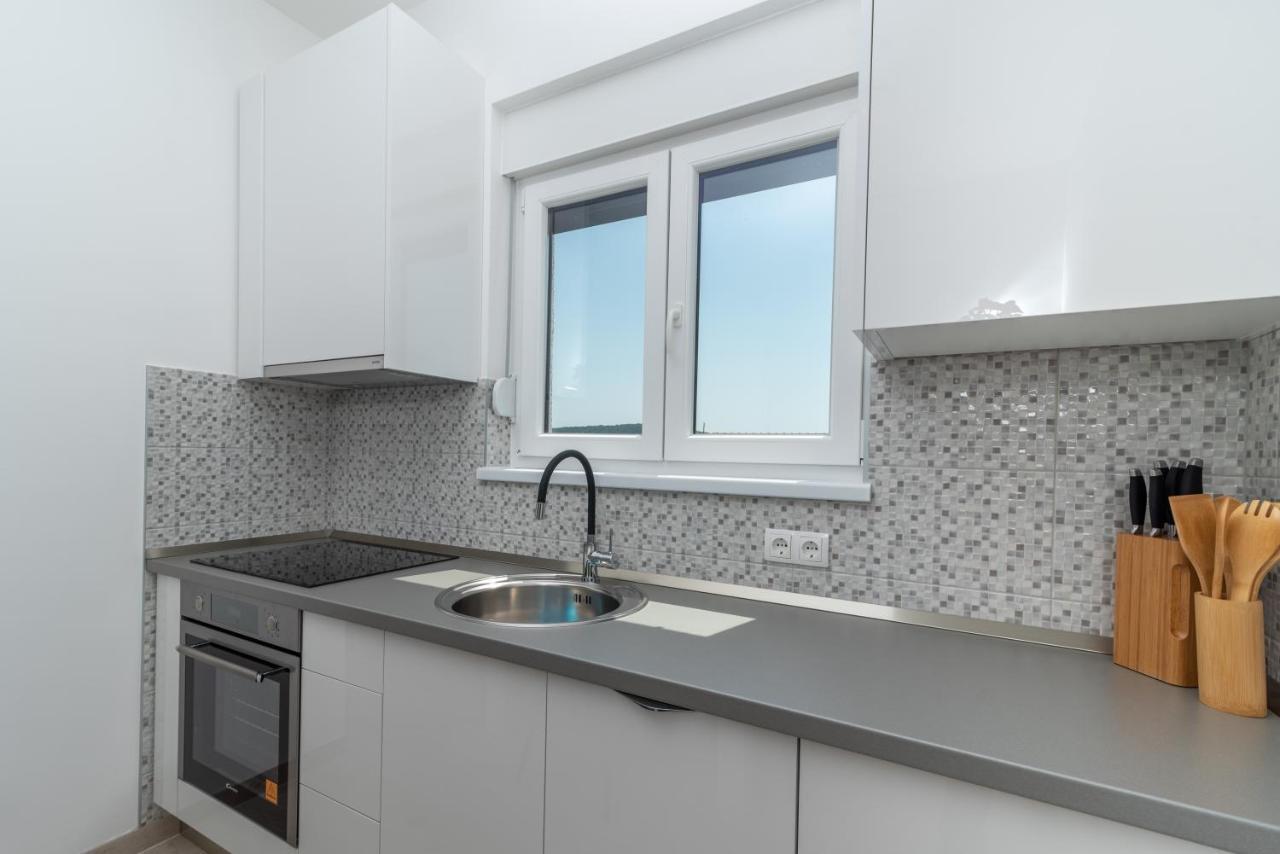 Apartman Pjer Trogir Zewnętrze zdjęcie